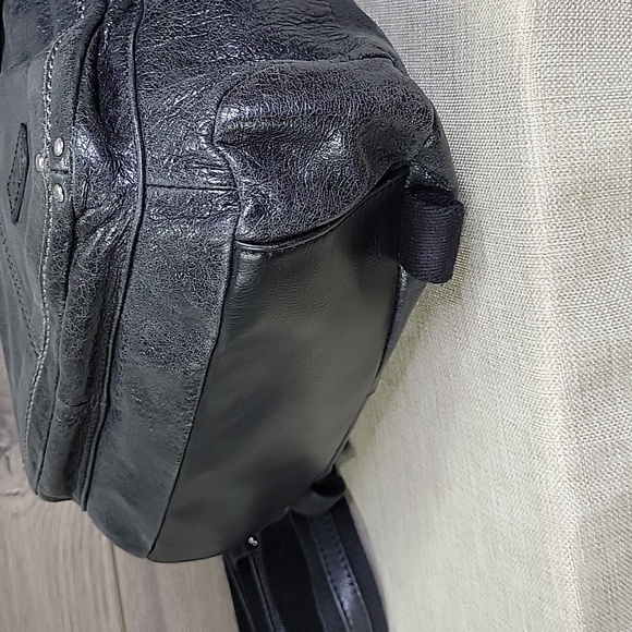 The Sak Black Leather  Shoulder Bag - Picture 6 of 12